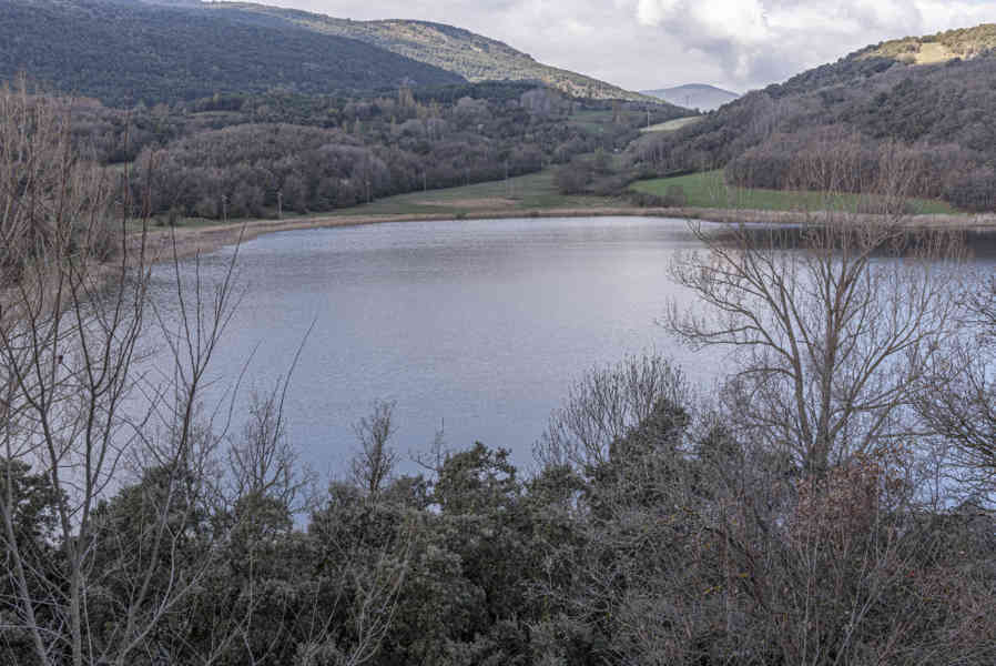 Lleida - lago de Montcortés 2.jpg